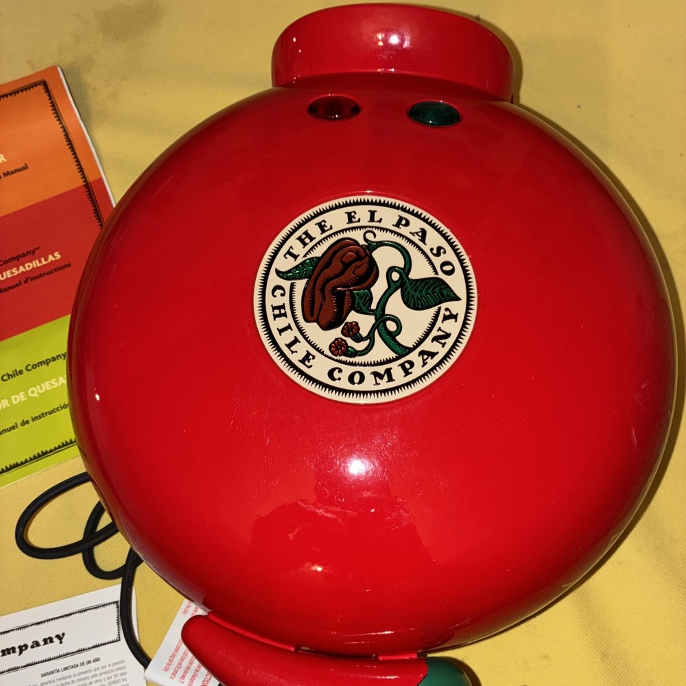 The El Paso Chile Company Quesadilla Maker S676 Red Pepper Design With No Box
